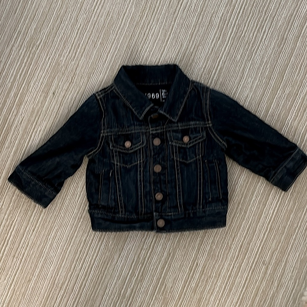 Baby Gap Denim Jean Jacket sz 6-12 months - Picture 2 of 5